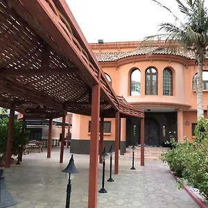 https://yazeed-naji-villa.jeddahhotels.net